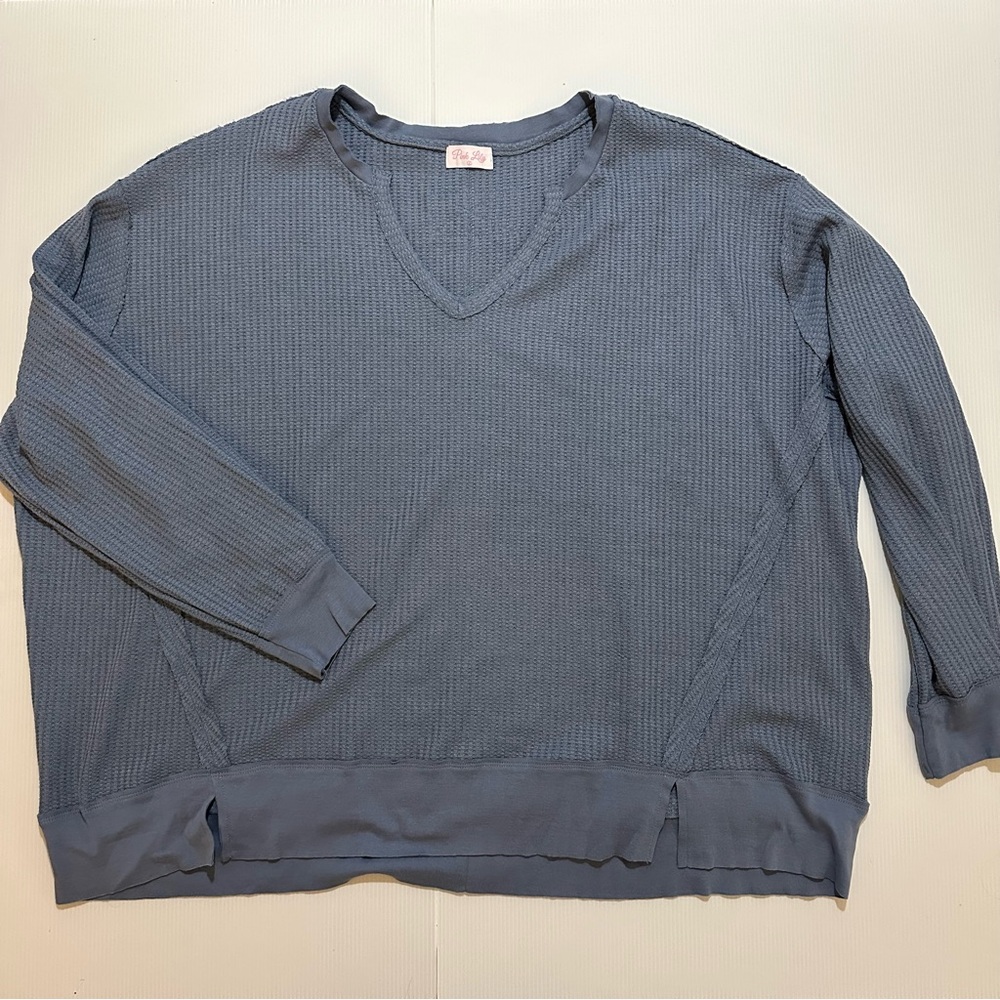 Pink Lily - Size Large - Blue V-Neck Waffle Knit Sweater